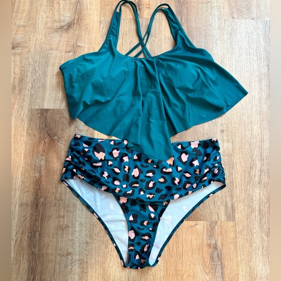 Women’s Tankini Bathing Suit Animal Print High Waisted Size 3x - Picture 1 of 5